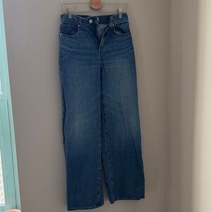 Madewell Women's Straight Leg Jeans in Blue